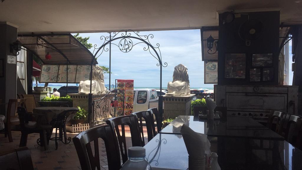 Seaview Hotel Jomtien Beach Eksteriør billede