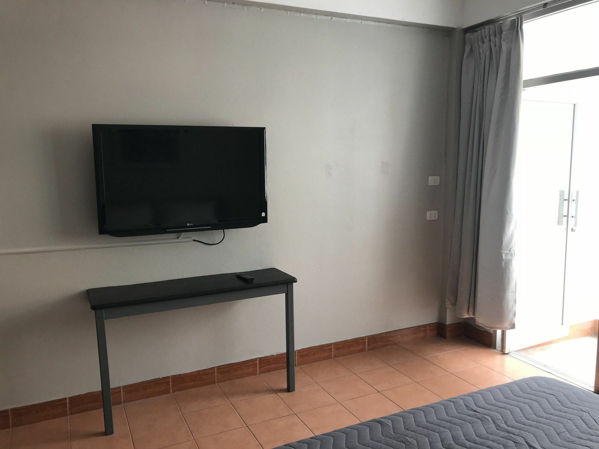 Seaview Hotel Jomtien Beach Eksteriør billede