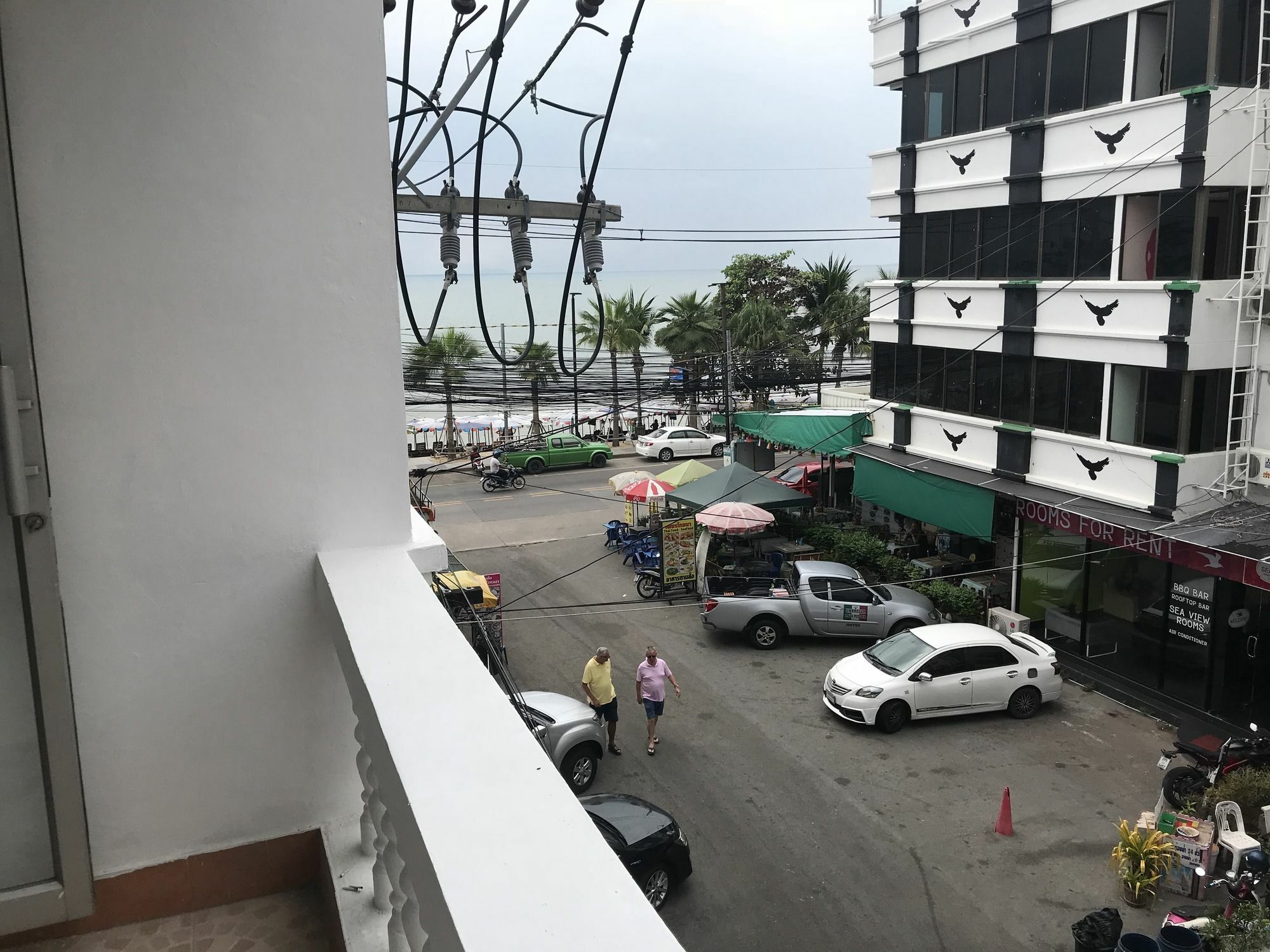 Seaview Hotel Jomtien Beach Eksteriør billede
